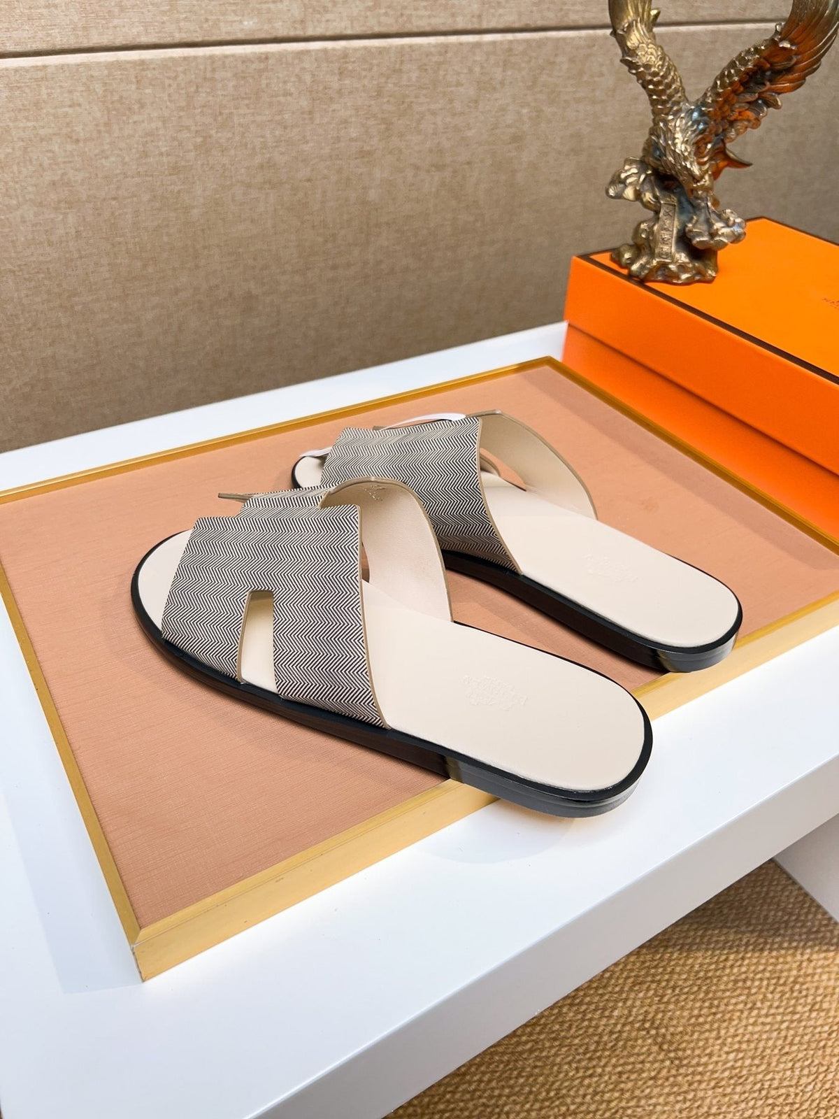 Hermès H-Upper Slide Sandals - Light Gray